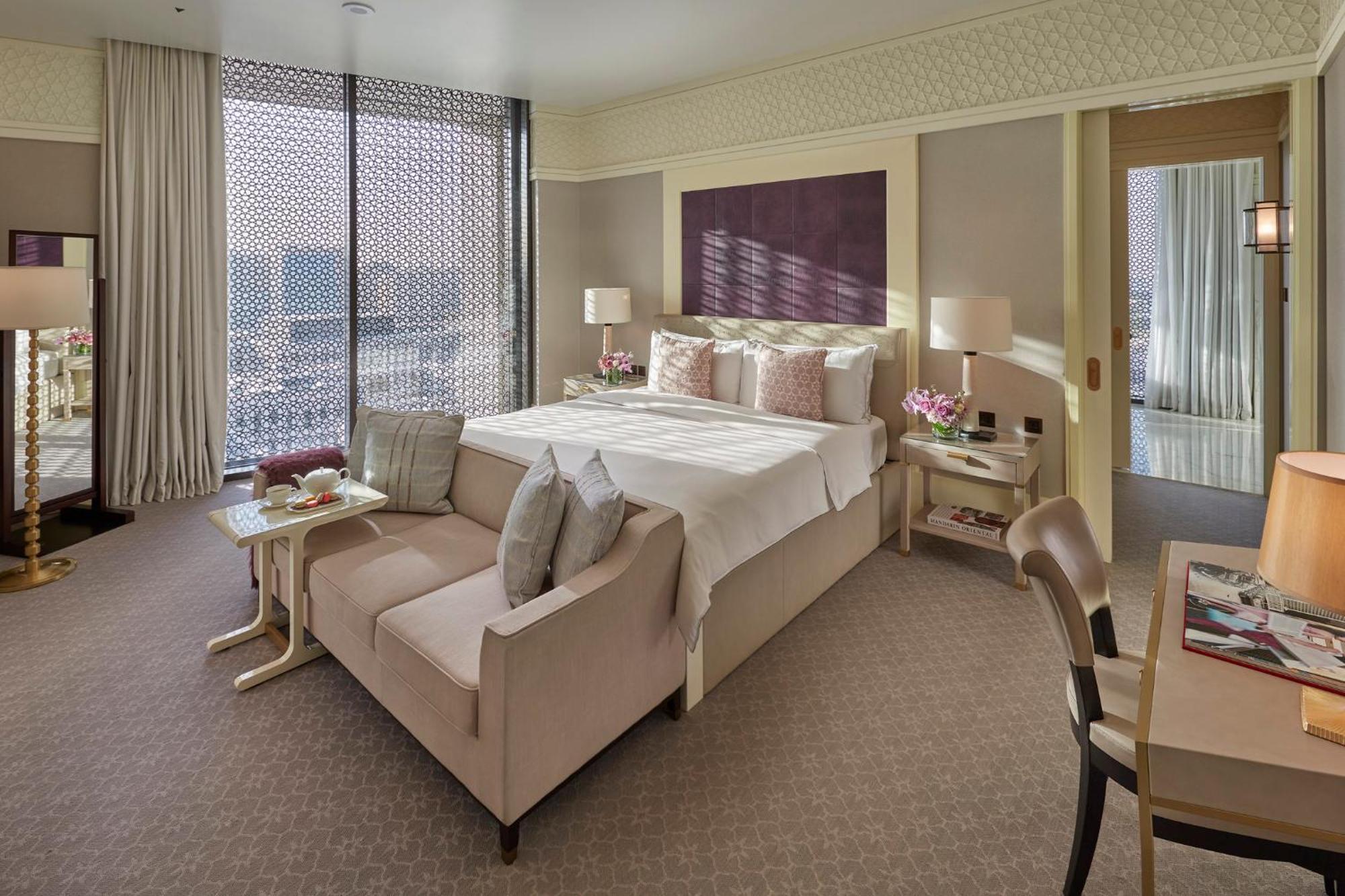ホテル マンダリン オリエンタル ドーハ エクステリア 写真 A bedroom at the hotel