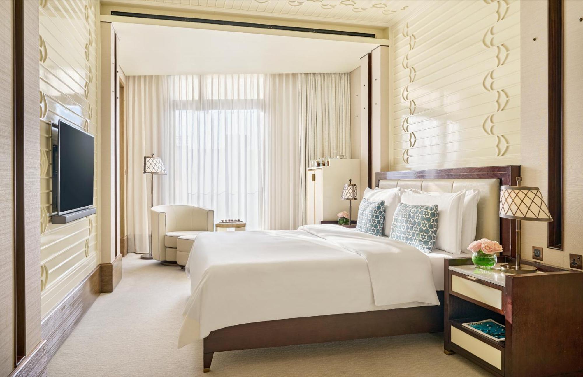 ホテル マンダリン オリエンタル ドーハ エクステリア 写真 A bedroom at the hotel